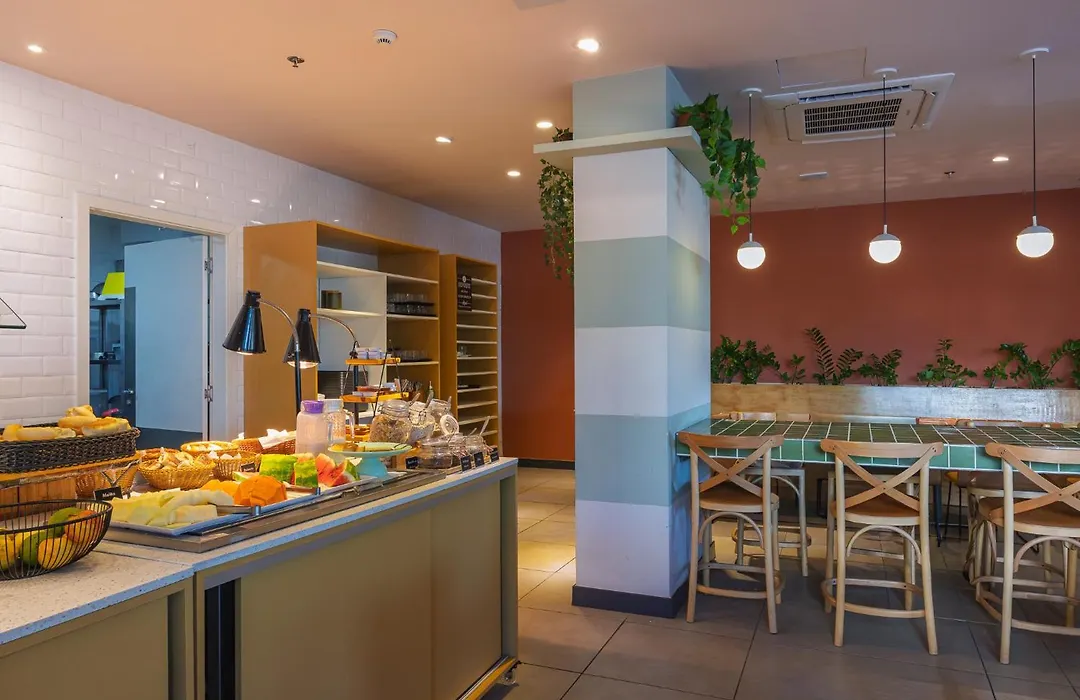 B&B Hotel Santos Dumont-1